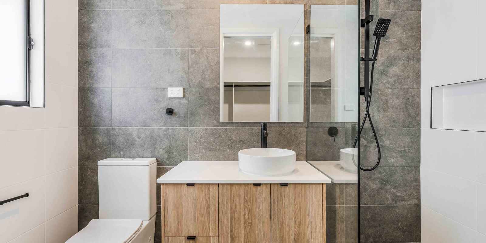 37 Twenty Eighth Avenue Austral