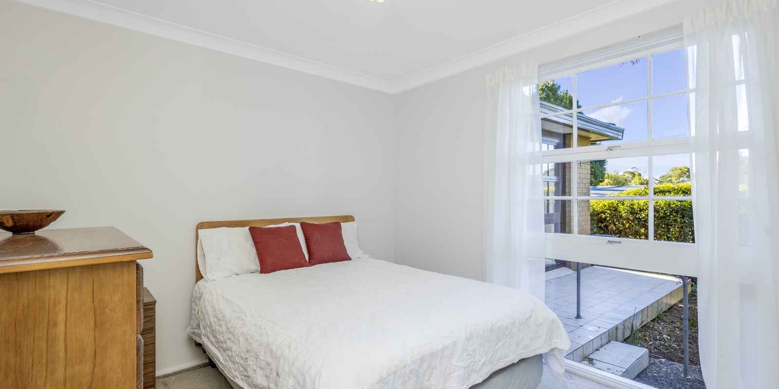 108 Hat Hill Road Blackheath 108 Hat Hill Road Blackheath