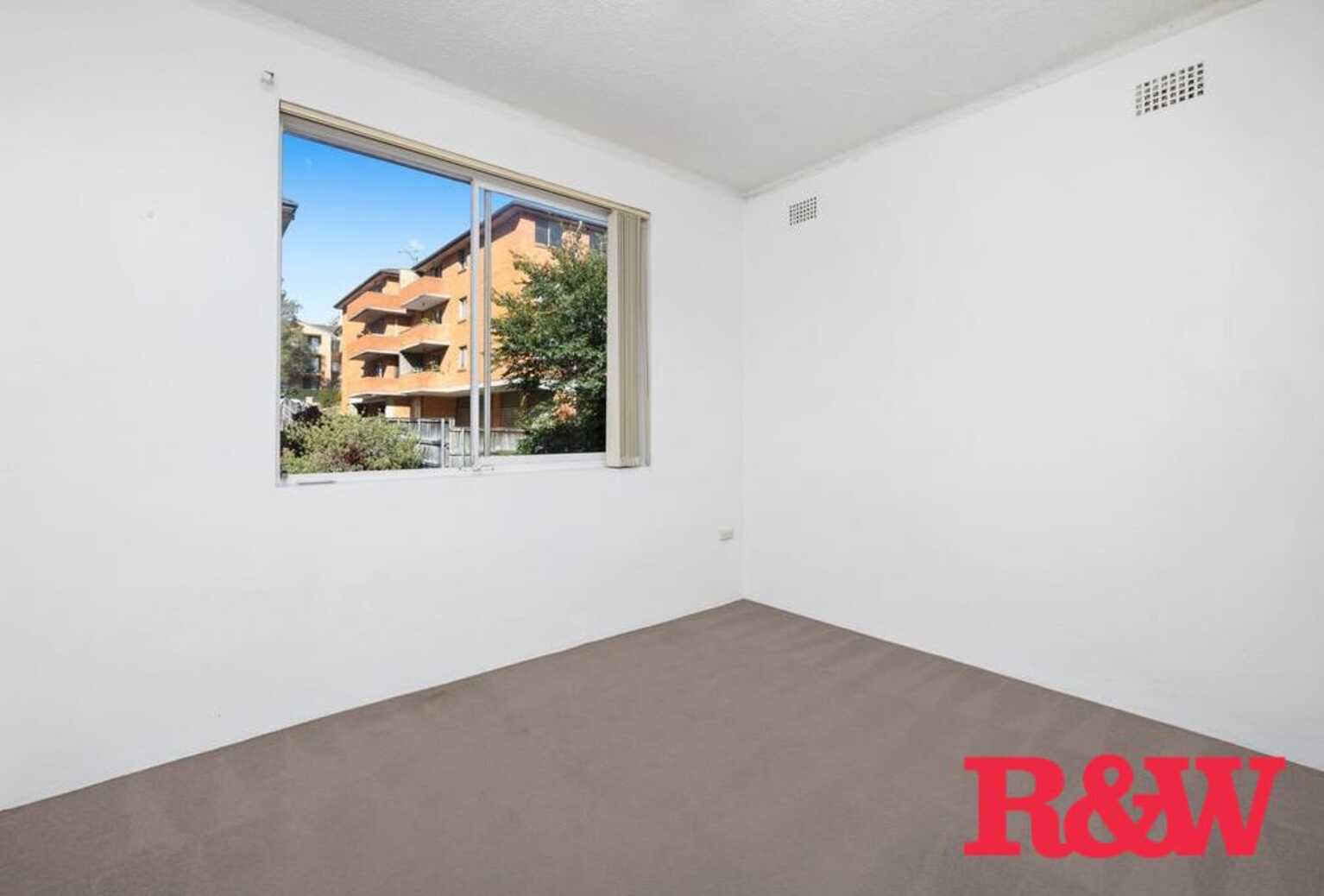 1/8 Edward Street Ryde