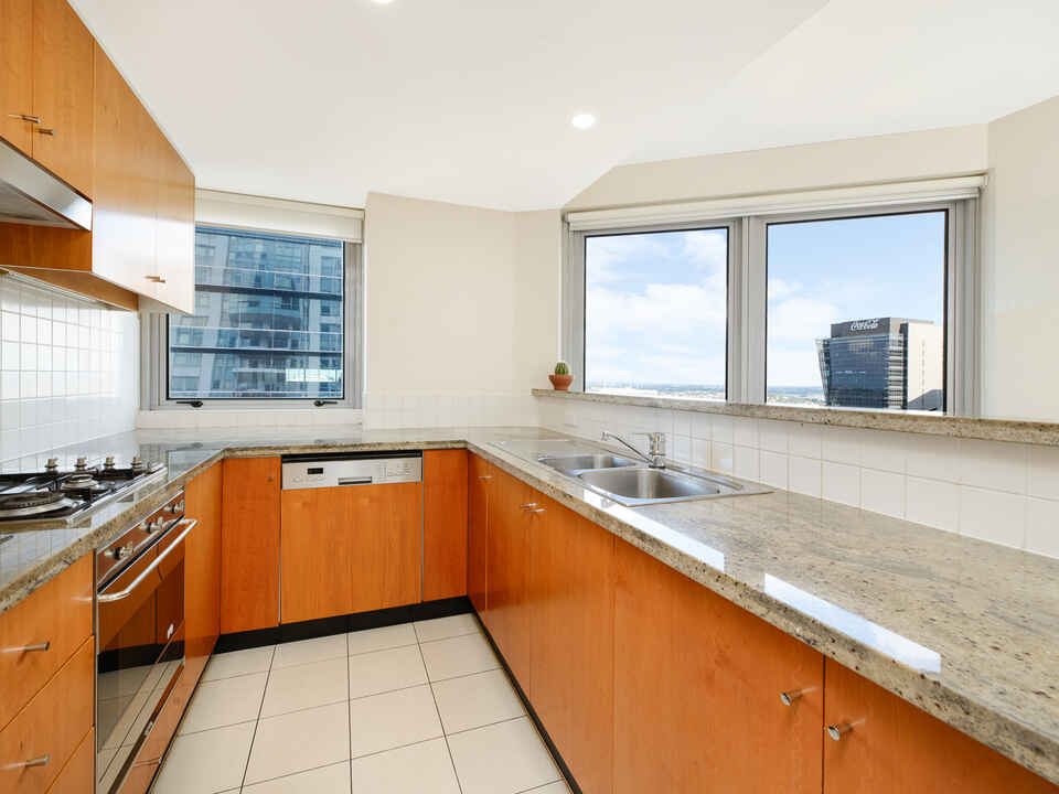 2102/79-81 Berry Street North Sydney