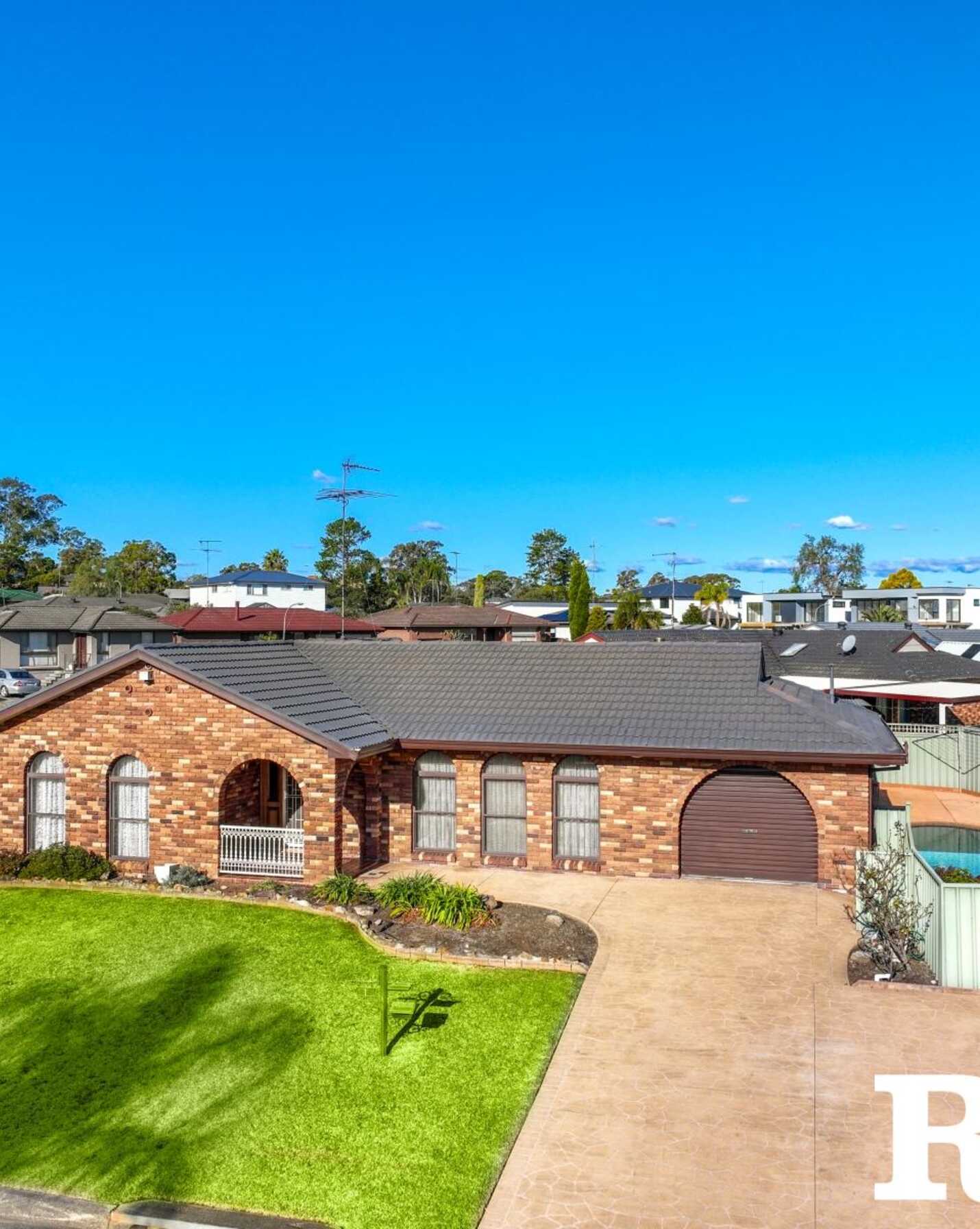 1 Tulip Place St Clair