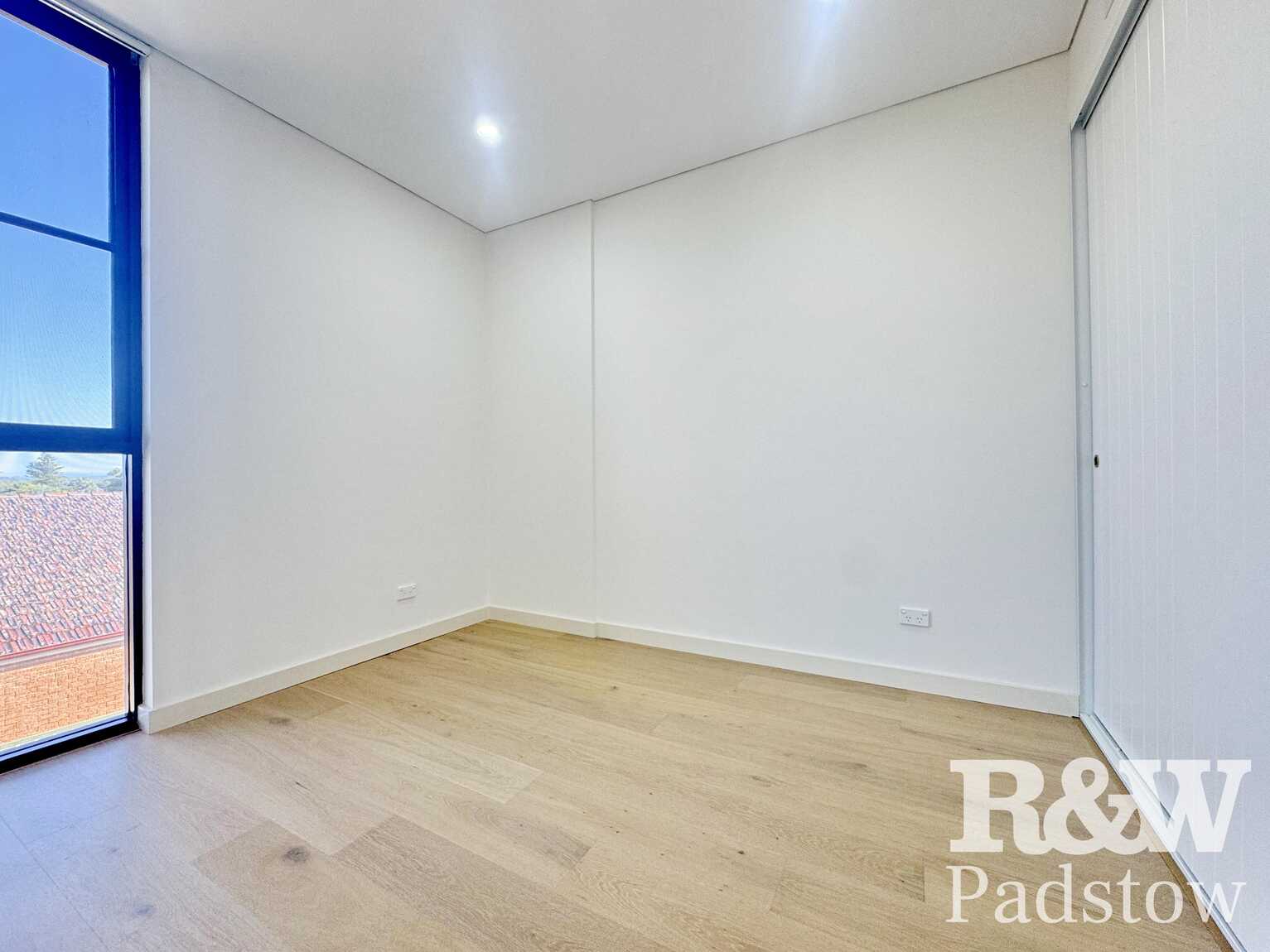 2/146 Lambeth Street Panania