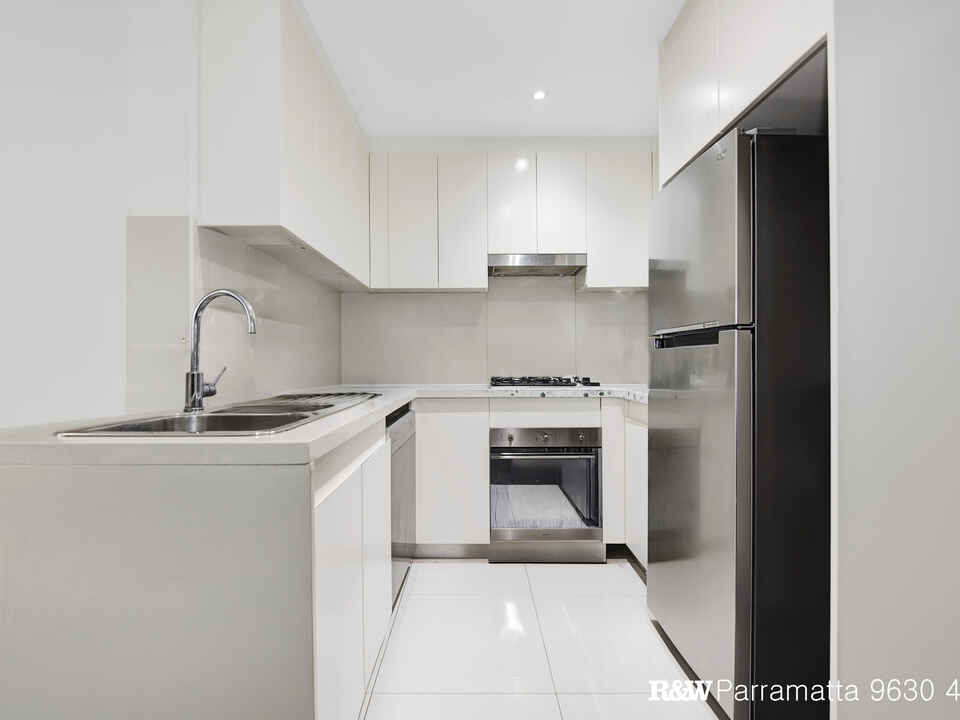 28/21 Sorrell Street Parramatta