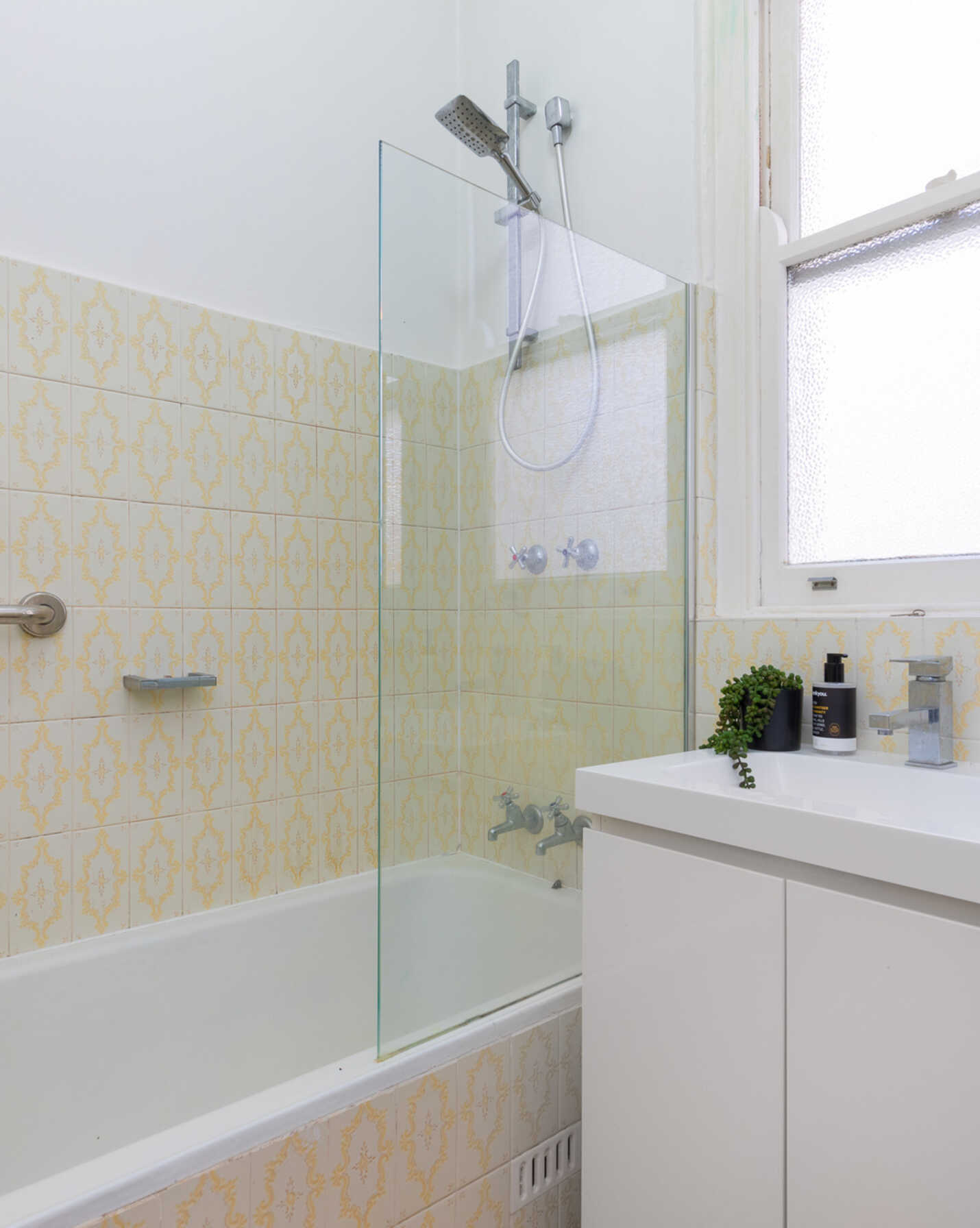 109/3-5 Greenknowe Avenue Elizabeth Bay, Bay - Thumbnail 6