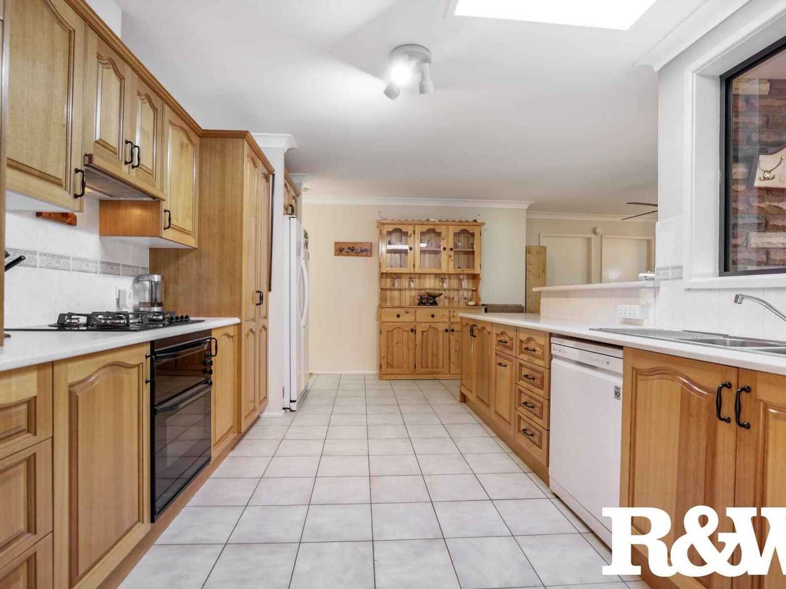 1 Tulip Place St Clair