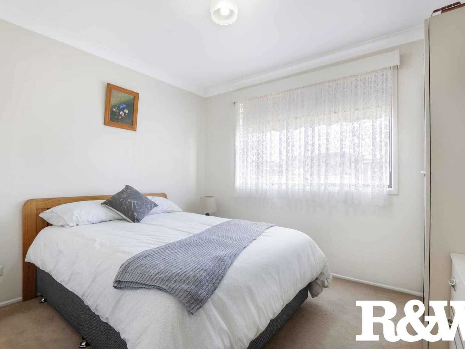 1 Tulip Place St Clair