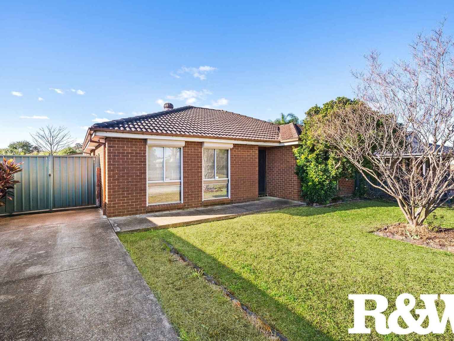 37 Kerwin Circle Hebersham