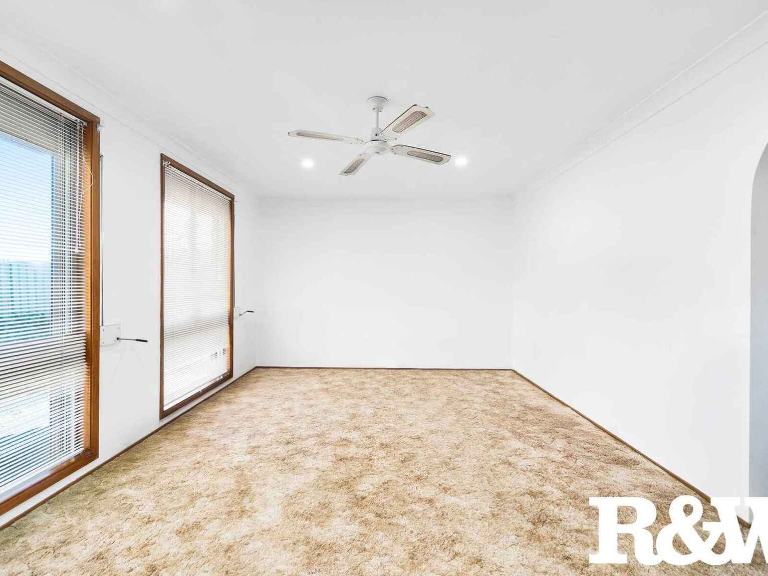 37 Kerwin Circle Hebersham