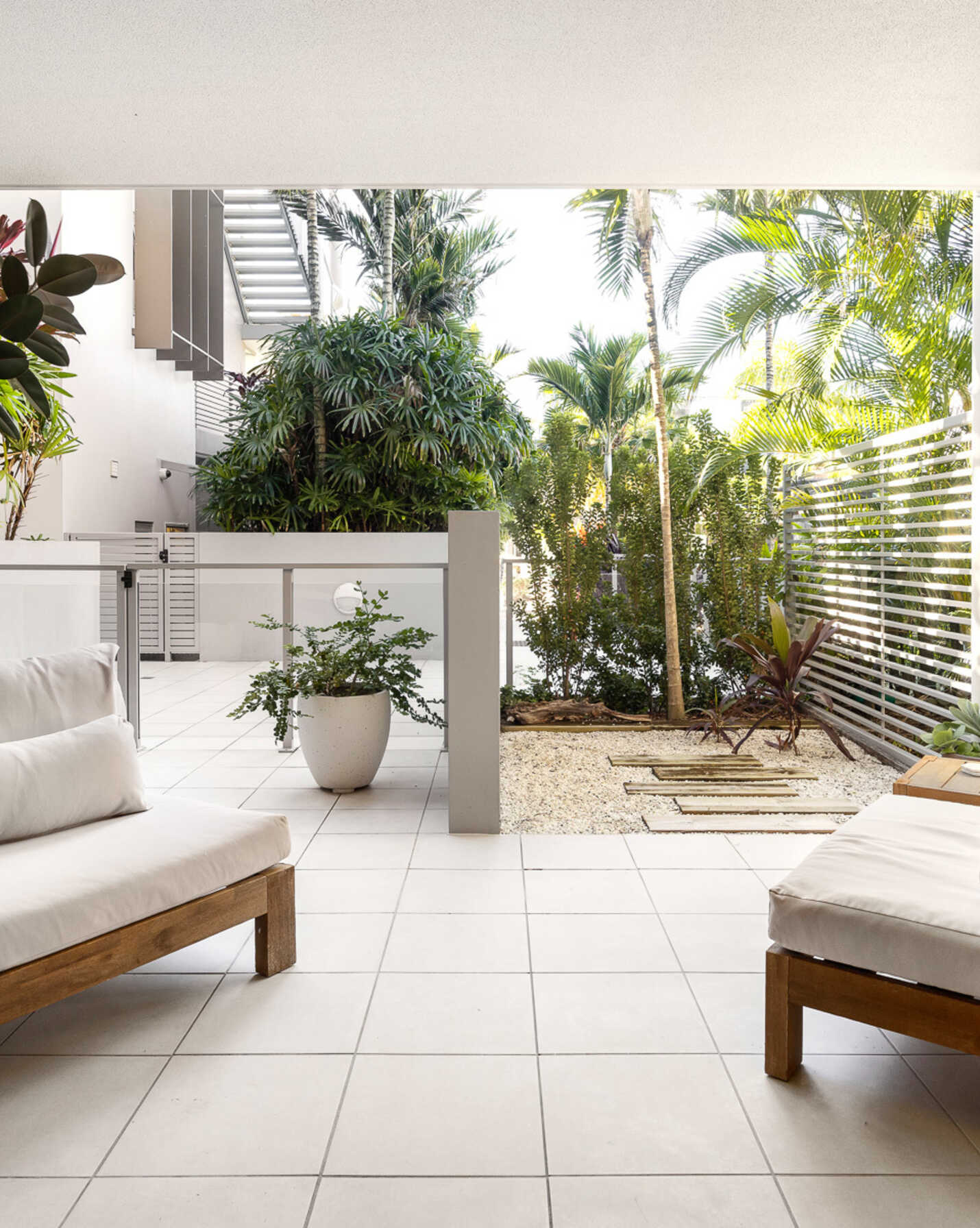 1106/27 Boardwalk Boulevard Mount Coolum, Coolum - Thumbnail 3