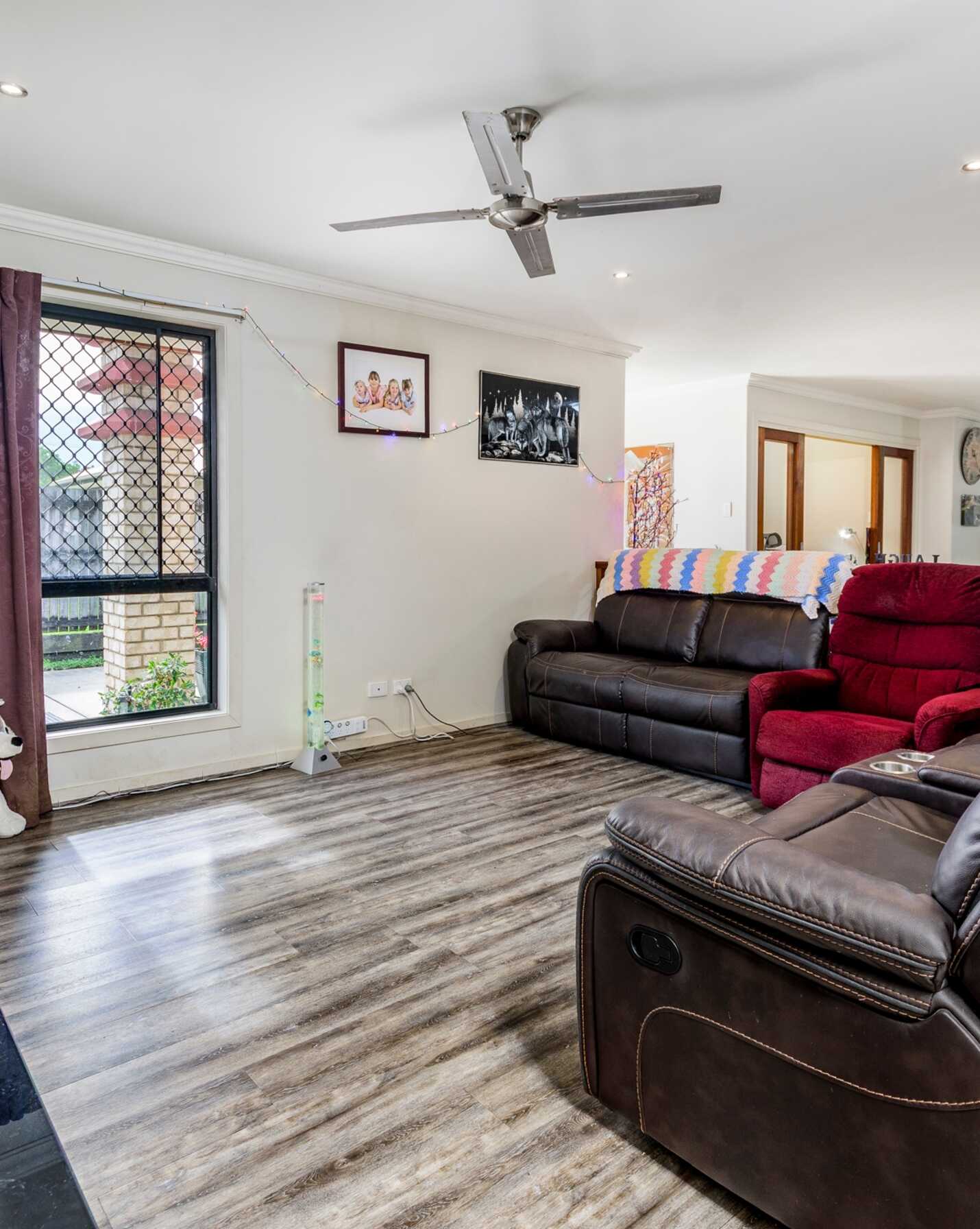 31 Fairway Court Caboolture, Caboolture - Thumbnail 5