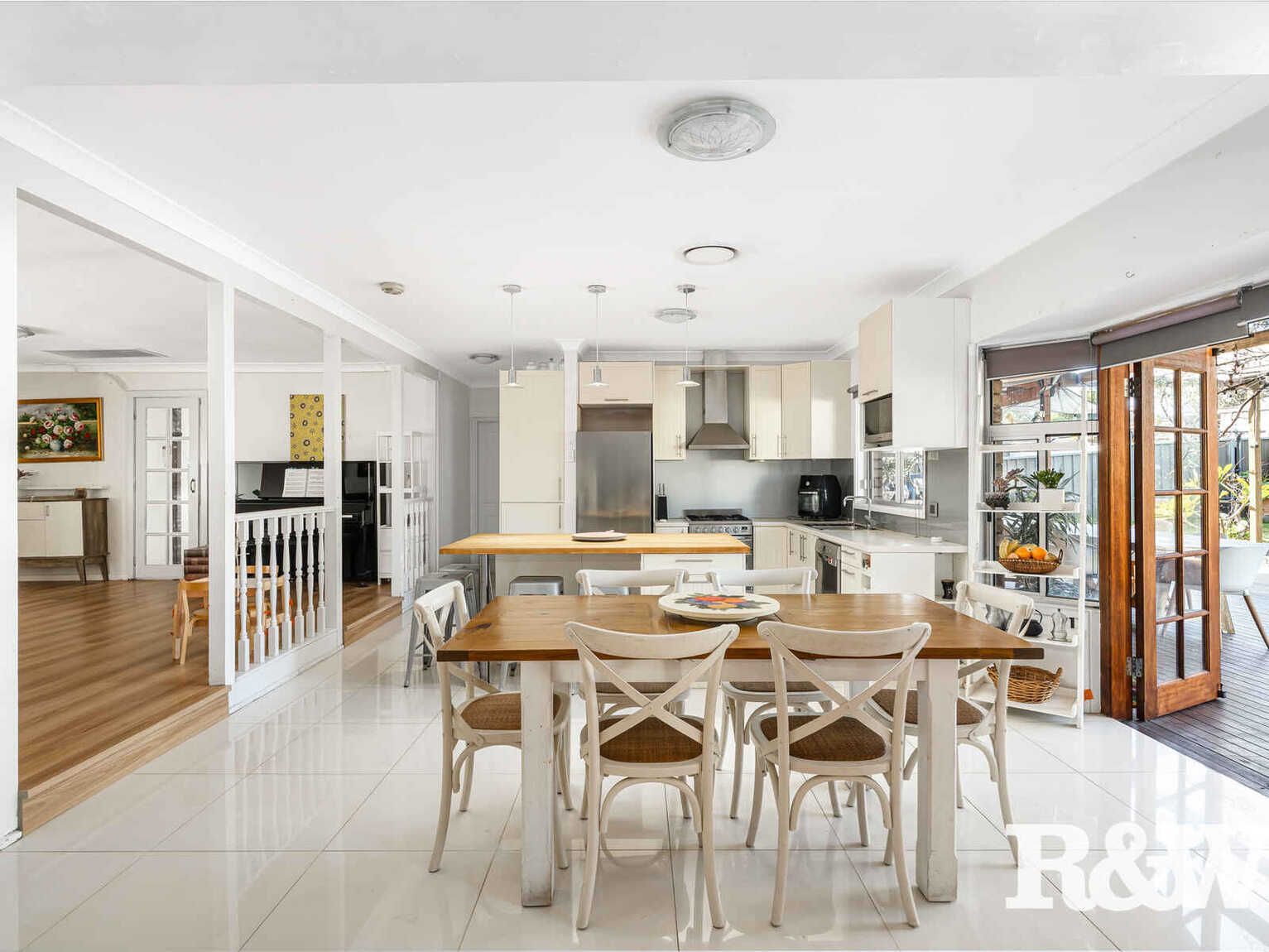 2 Pyramus Place St Clair