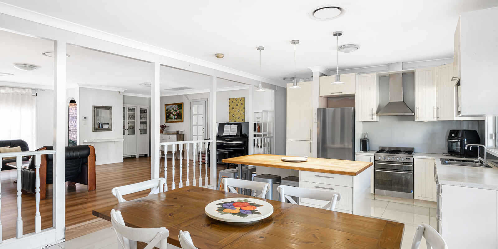 2 Pyramus Place St Clair