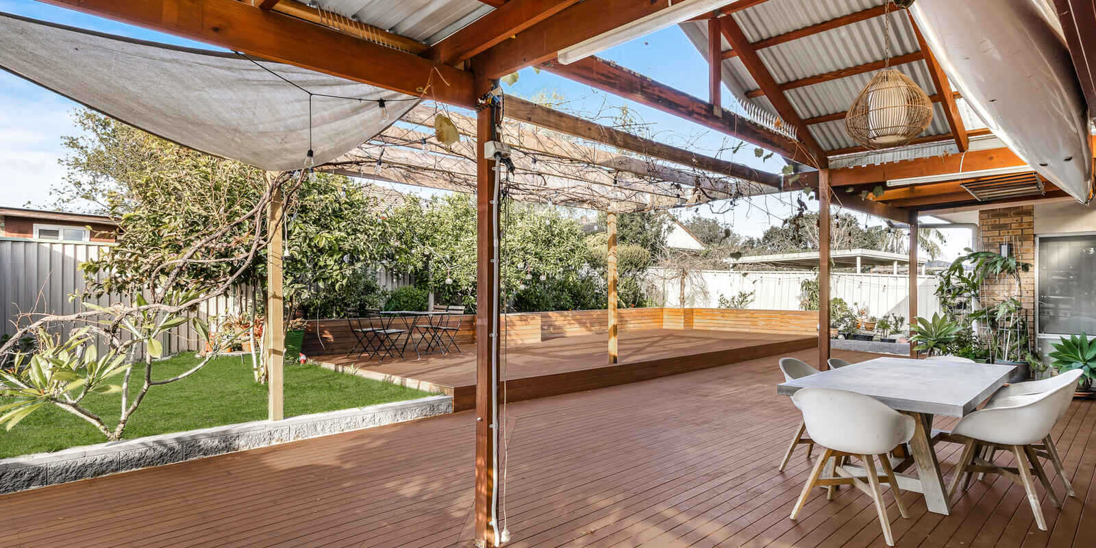 2 Pyramus Place St Clair
