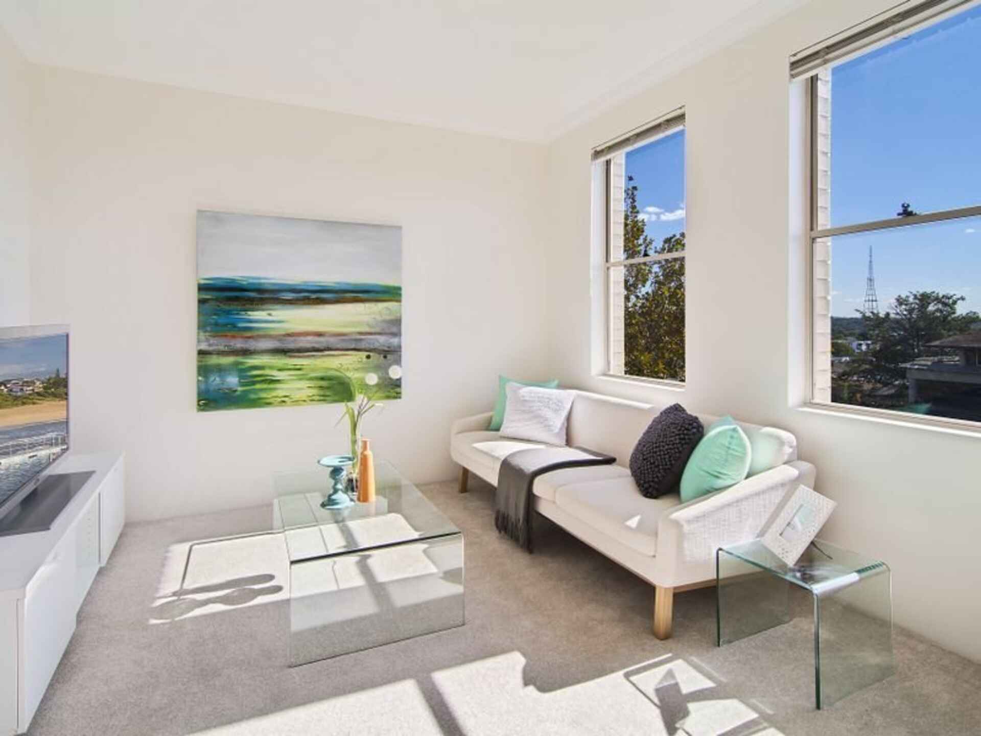57/13 Ernest Street Crows Nest
