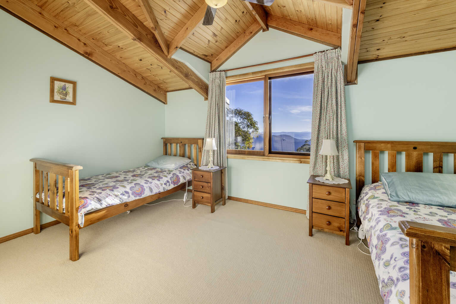 10 Innes Road Mount Victoria 10 Innes Road Mount Victoria