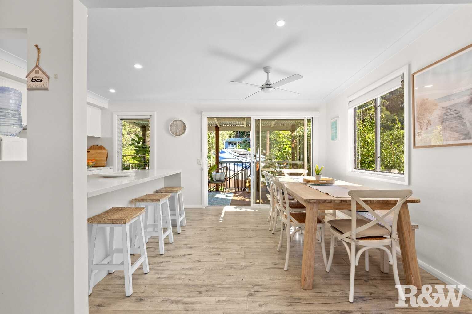 5 Laurel Place Umina Beach 5 Laurel Place Umina Beach
