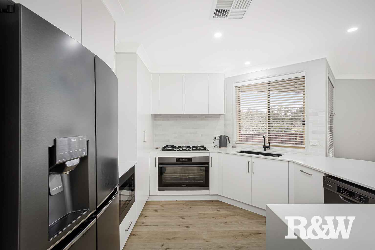 7 Mackillop Place Erskine Park