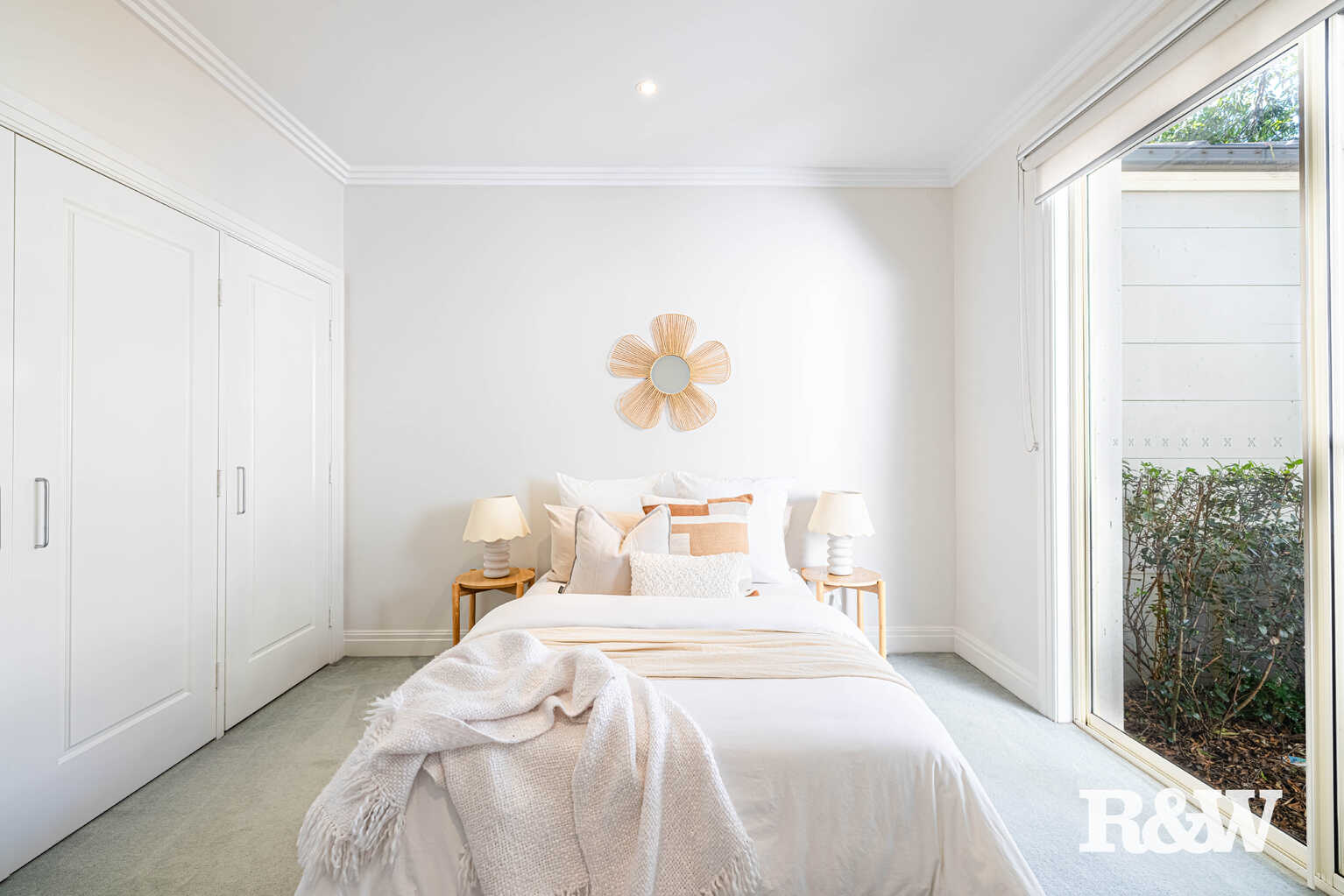 13 JANE JARVIS WAY Macquarie Links 13 JANE JARVIS WAY Macquarie Links