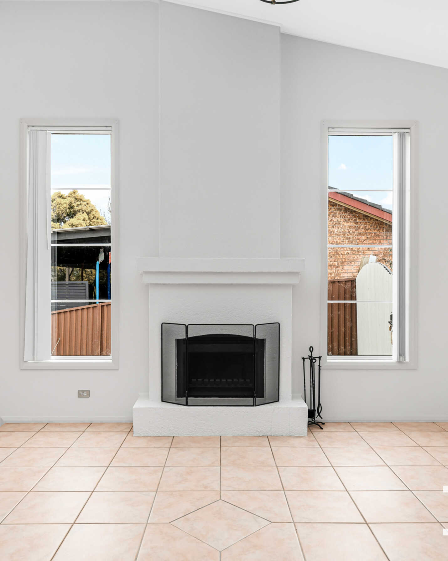 27 Explorers Way St Clair, Clair - Thumbnail 7