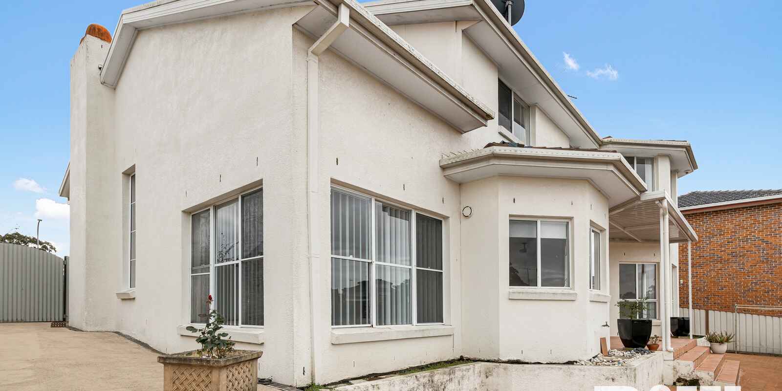 27 Explorers Way St Clair 27 Explorers Way St Clair