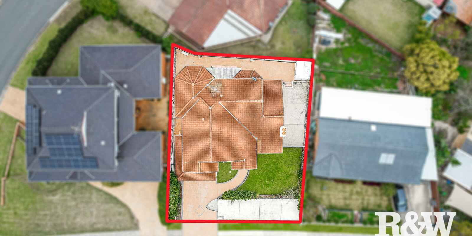 27 Explorers Way St Clair 27 Explorers Way St Clair