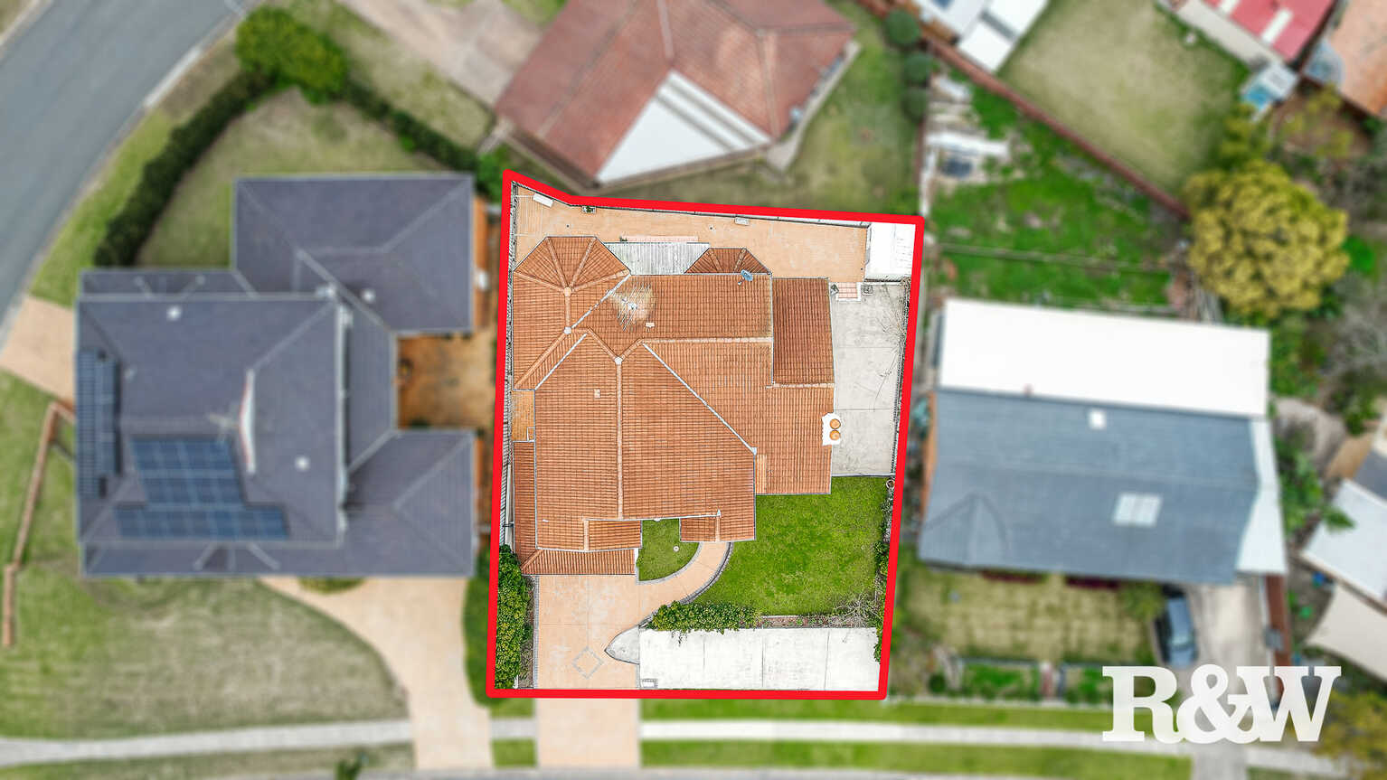 27 Explorers Way St Clair 27 Explorers Way St Clair