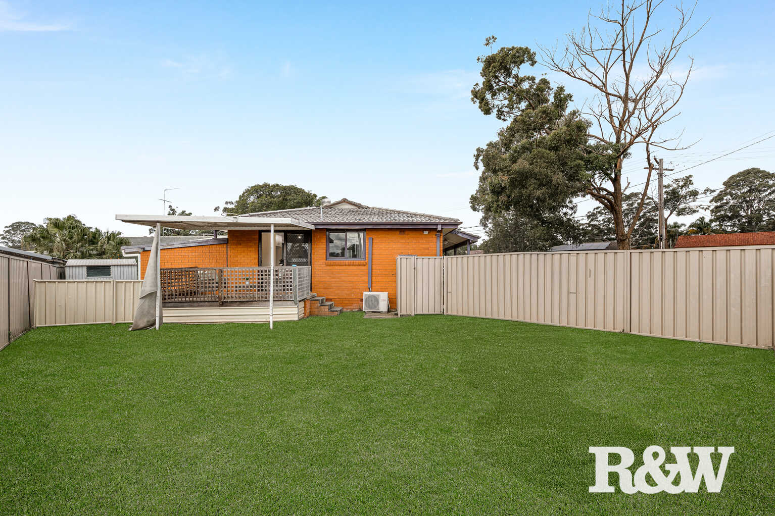 27 Niland Crescent Blackett 27 Niland Crescent Blackett