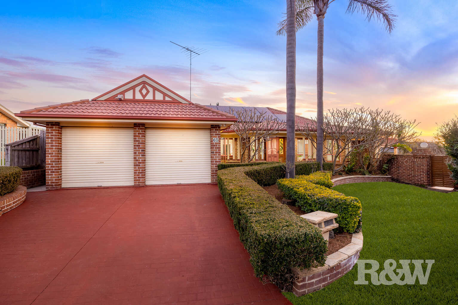65 MANNA GUM ROAD Narellan Vale 65 MANNA GUM ROAD Narellan Vale
