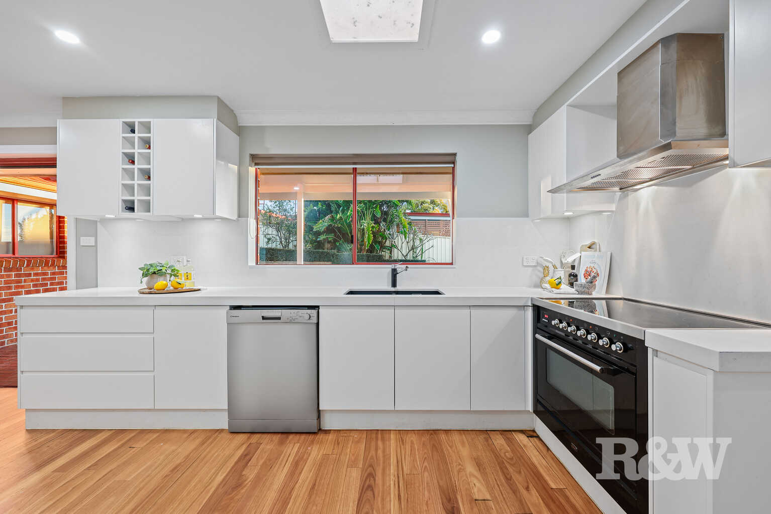 65 MANNA GUM ROAD Narellan Vale 65 MANNA GUM ROAD Narellan Vale