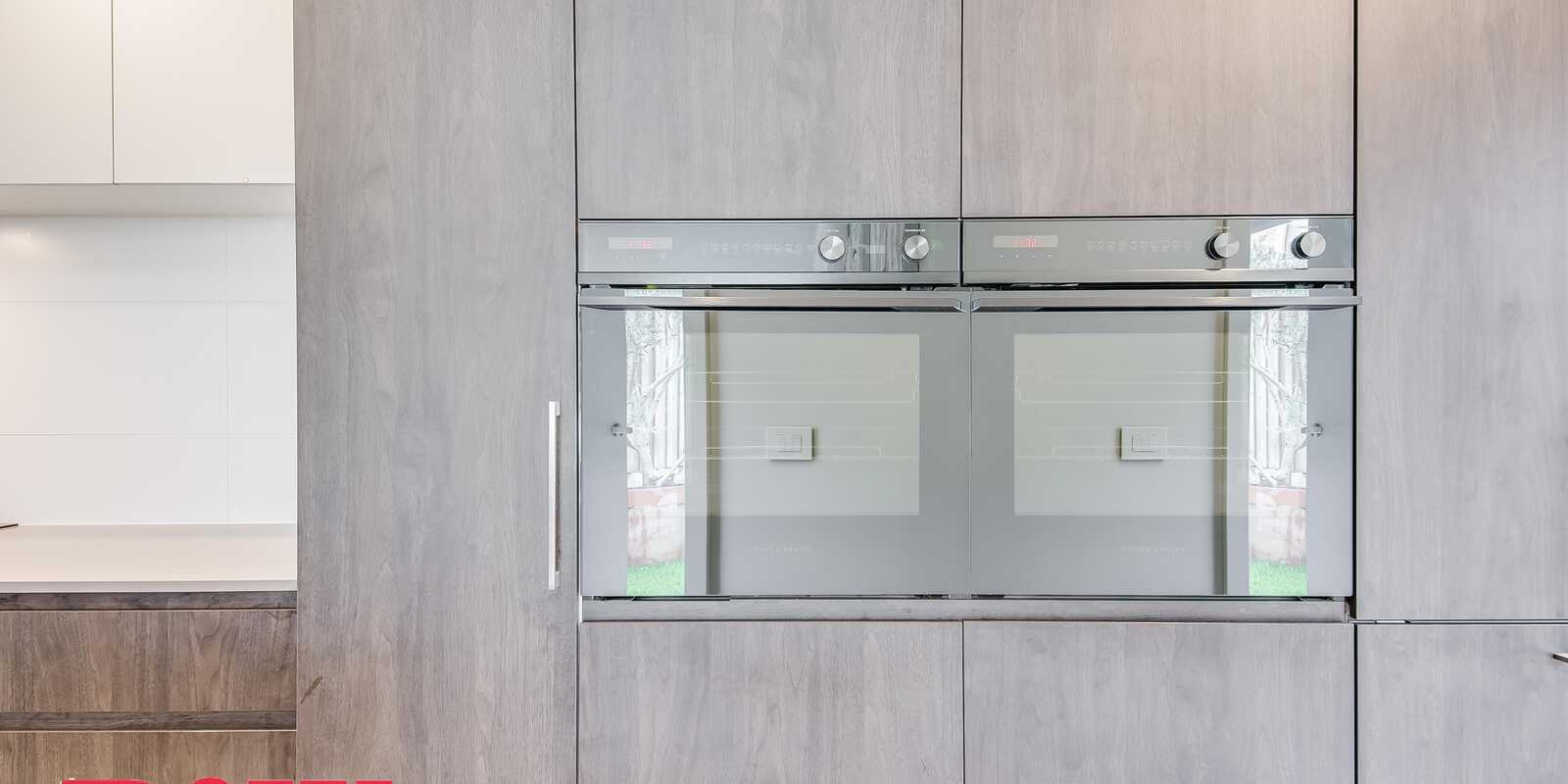 9 Hewitson Court Gledswood Hills