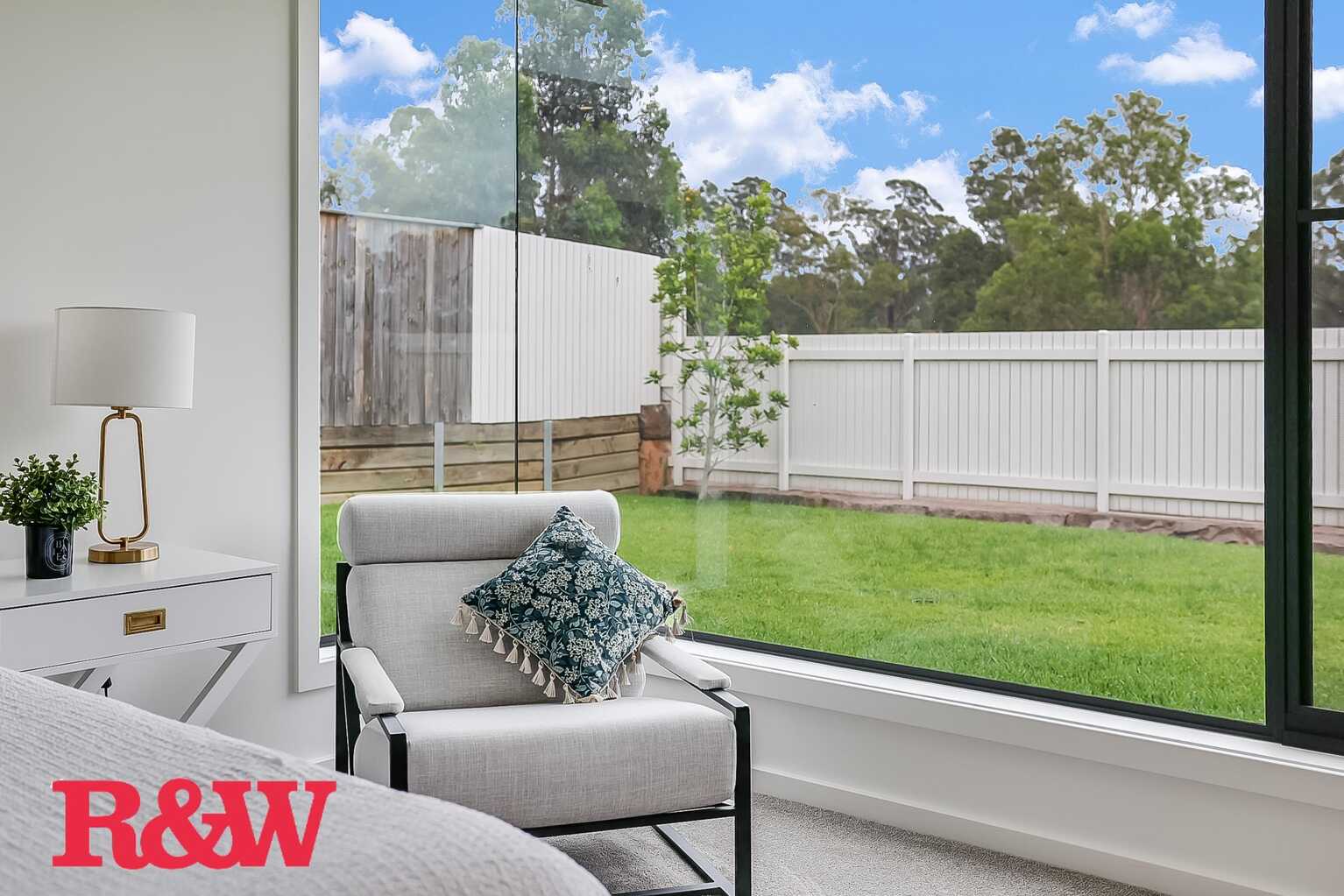9 Hewitson Court Gledswood Hills