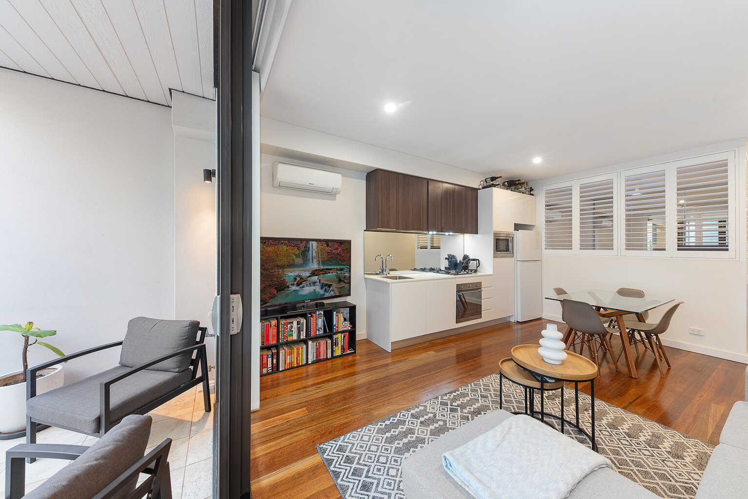 102/2 Hazelbank Place North Sydney 102/2 Hazelbank Place North Sydney