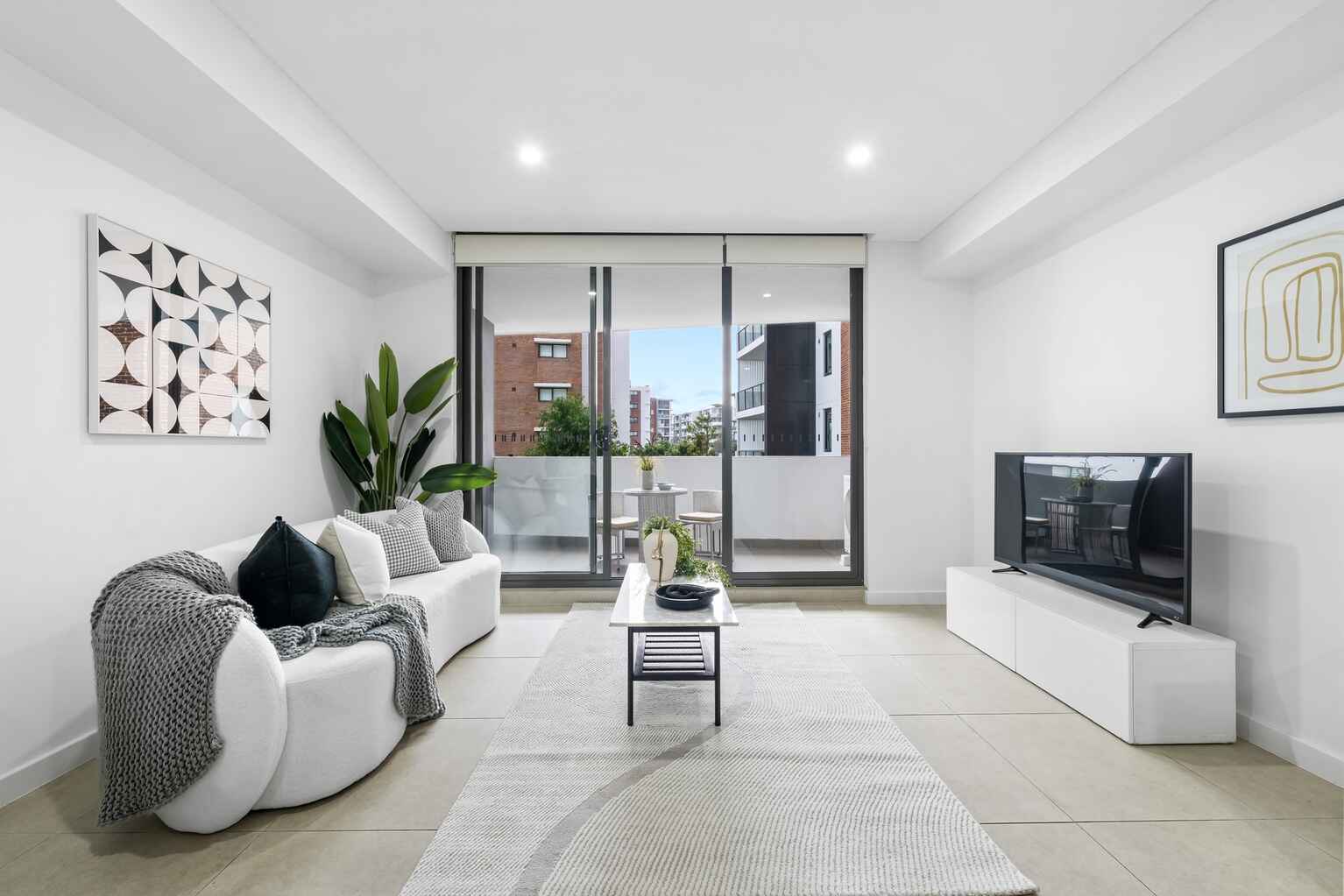 C102/3 Madden Close Botany