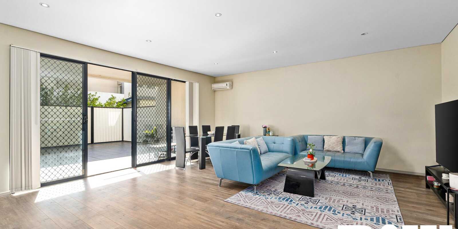 2/13-15 Lydbrook Street Westmead 2/13-15 Lydbrook Street Westmead