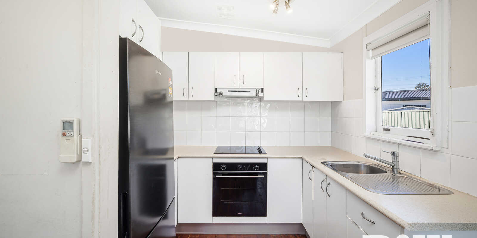 8 Hales Place Blackett 8 Hales Place Blackett
