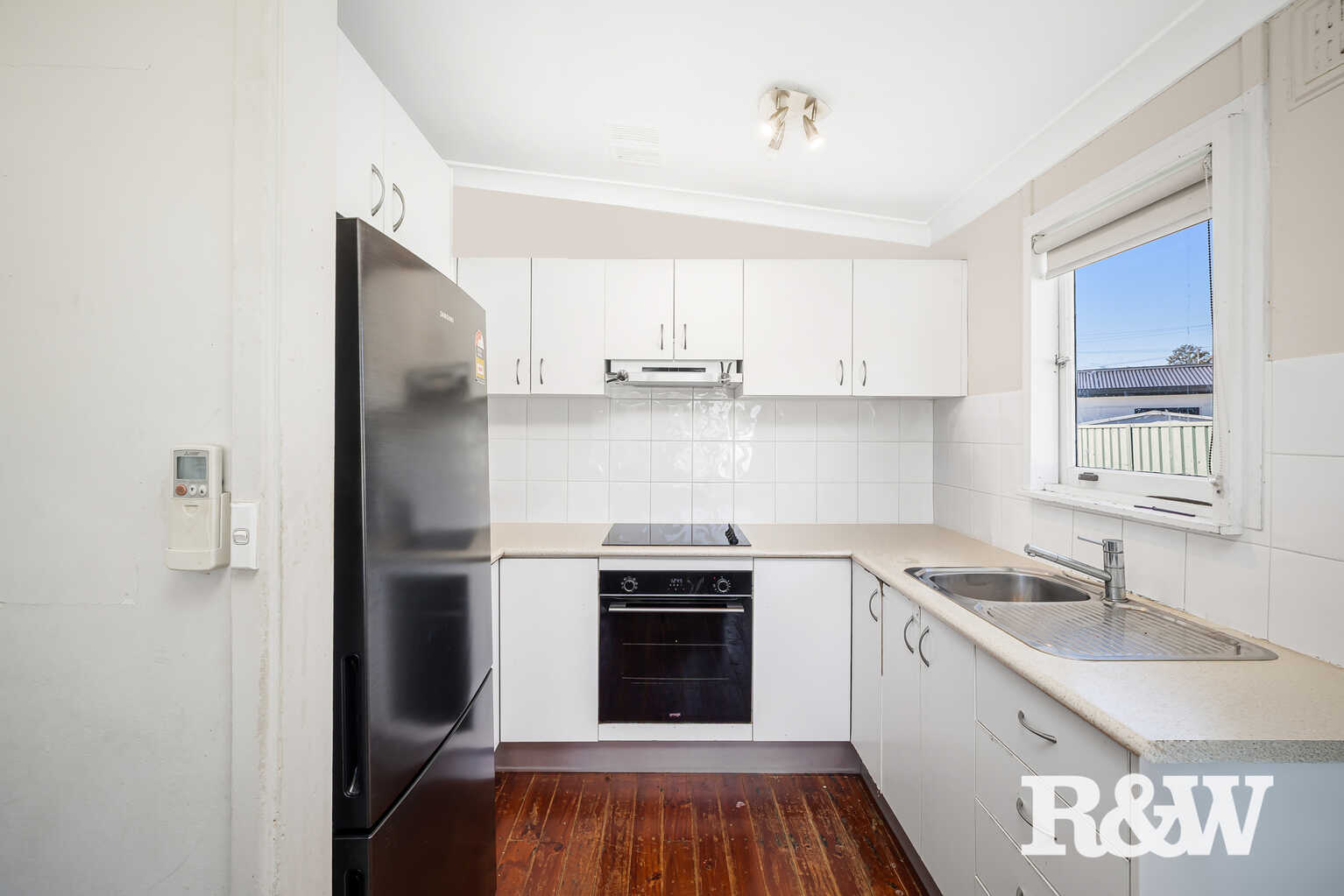 8 Hales Place Blackett 8 Hales Place Blackett