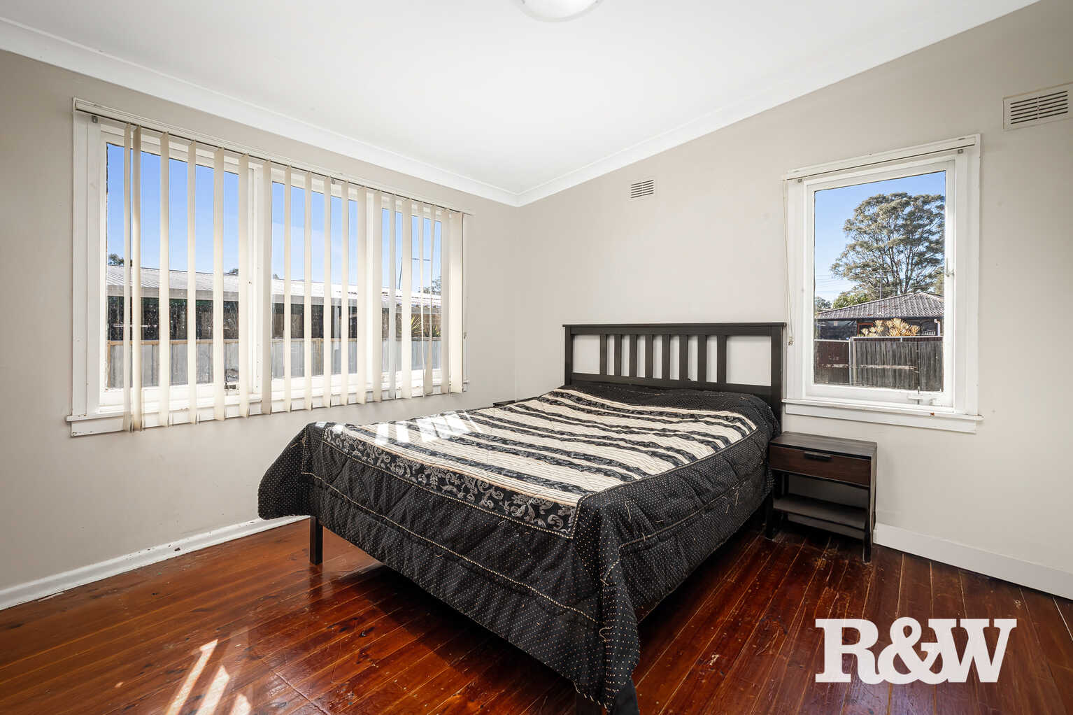 8 Hales Place Blackett 8 Hales Place Blackett