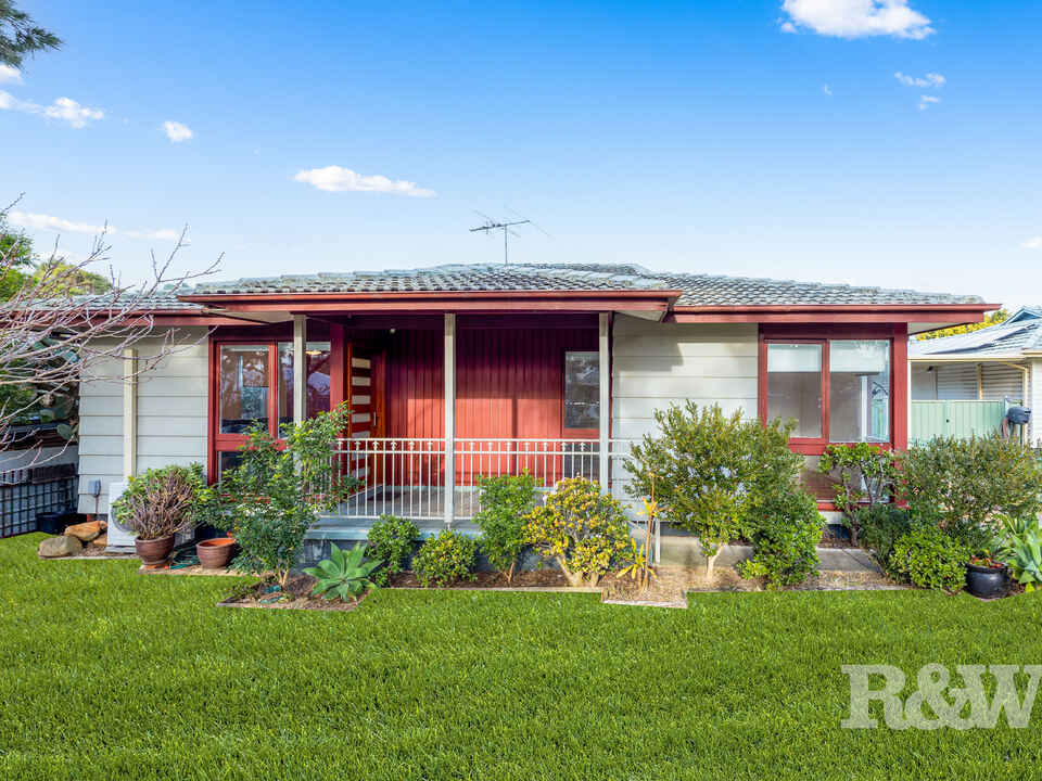 3 HAKEA PLACE Macquarie Fields
