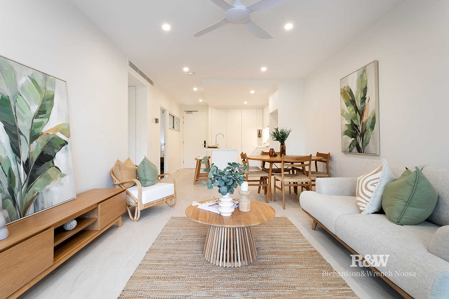 2202/57-61 Hofmann Drive Noosaville 2202/57-61 Hofmann Drive Noosaville