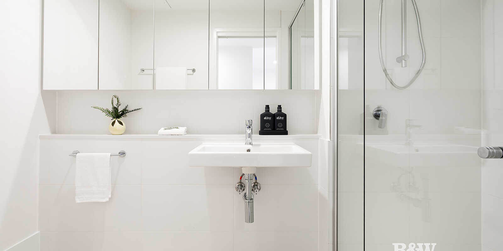 2202/57-61 Hofmann Drive Noosaville 2202/57-61 Hofmann Drive Noosaville