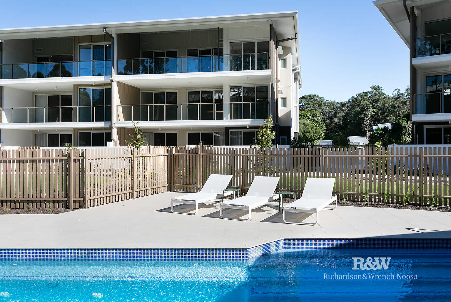 2202/57-61 Hofmann Drive Noosaville 2202/57-61 Hofmann Drive Noosaville