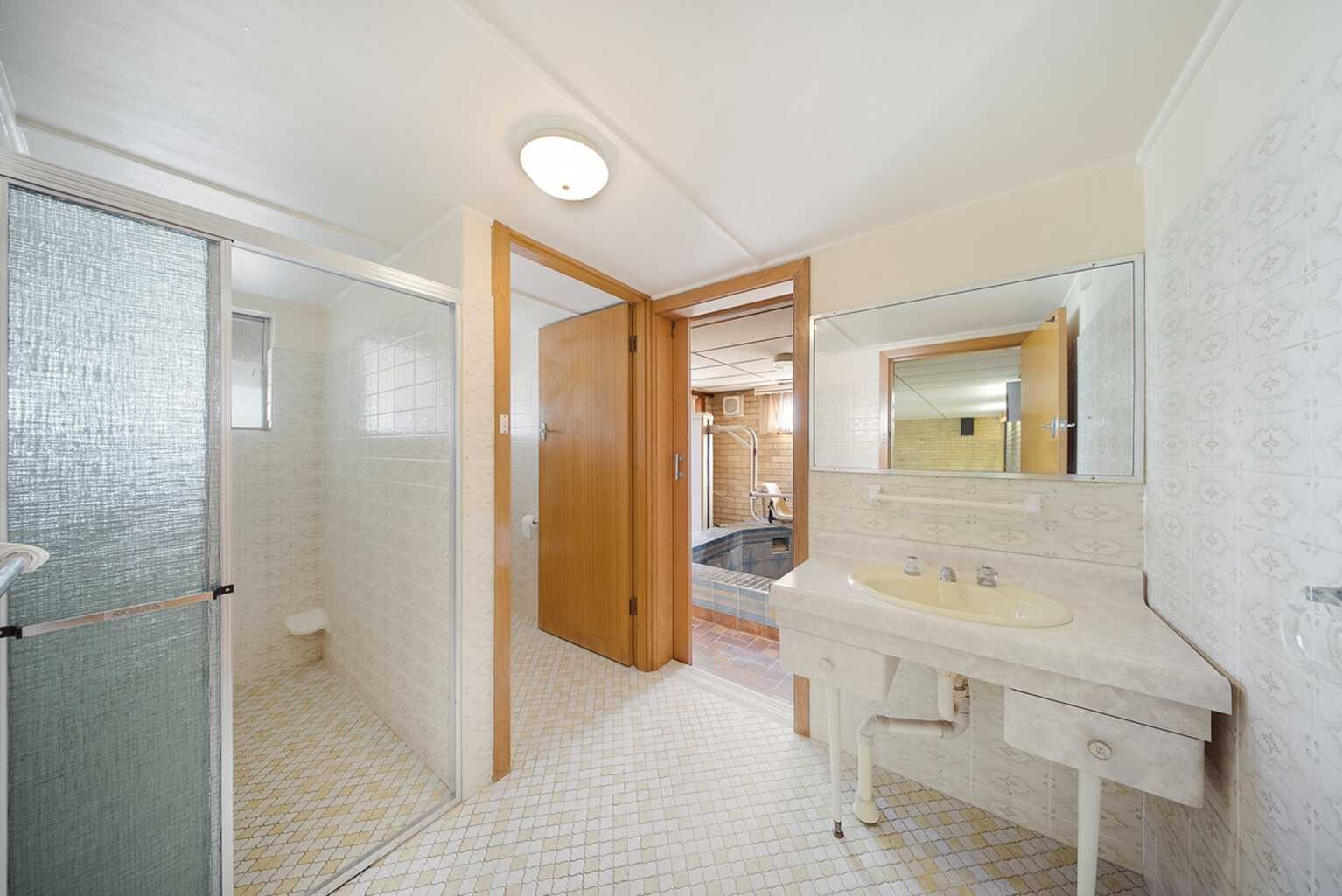 36 Madison Drive Adamstown Heights 36 Madison Drive Adamstown Heights