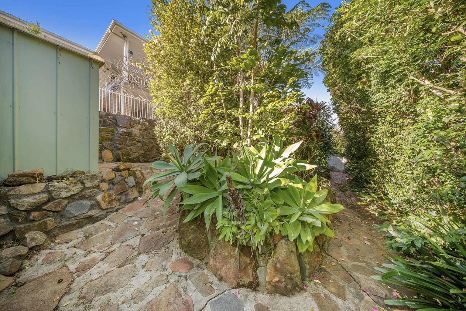 36 Madison Drive Adamstown Heights 36 Madison Drive Adamstown Heights