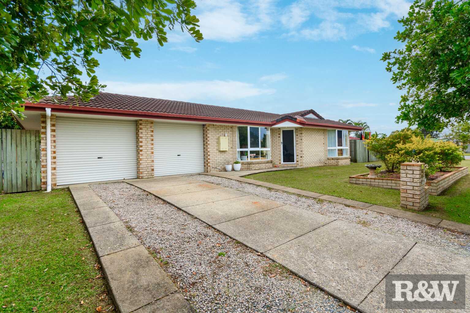 17-19 Suffolk Street Caboolture South 17-19 Suffolk Street Caboolture South