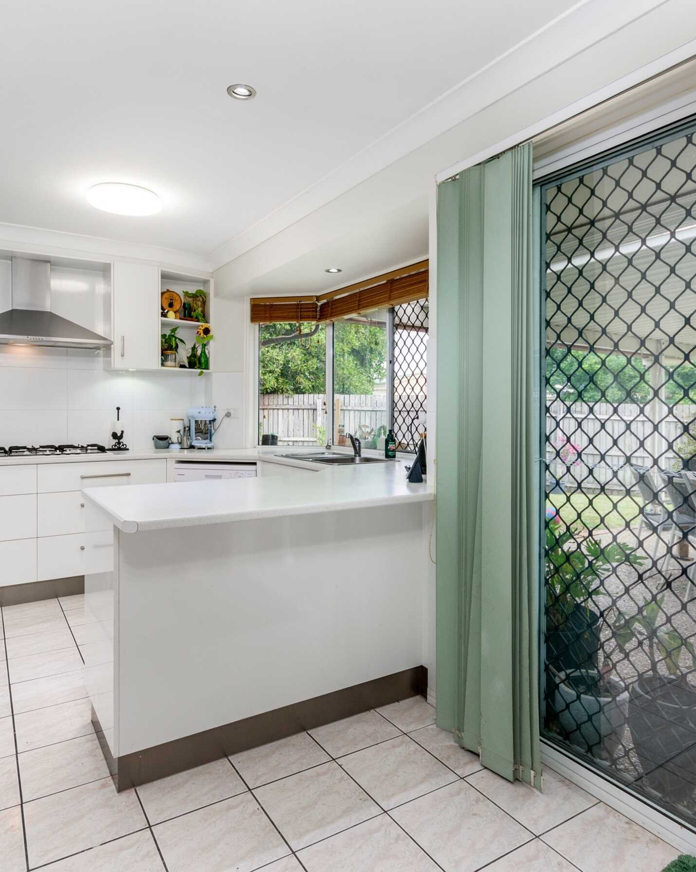 17-19 Suffolk Street Caboolture South, South - Thumbnail 7