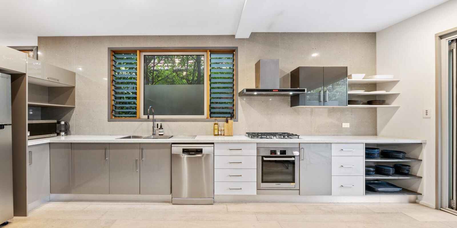 8B Castlefield Street Bondi