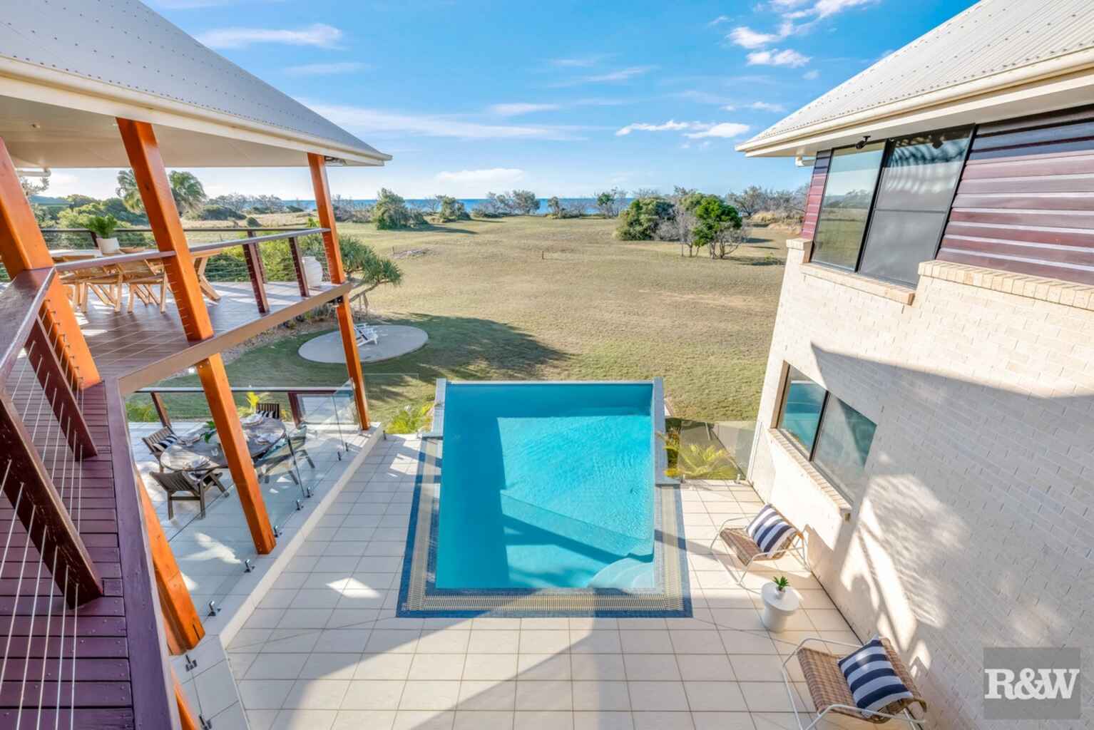 126 Sylvan Drive Moore Park Beach 126 Sylvan Drive Moore Park Beach