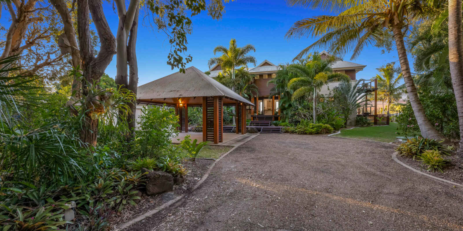 126 Sylvan Drive Moore Park Beach 126 Sylvan Drive Moore Park Beach