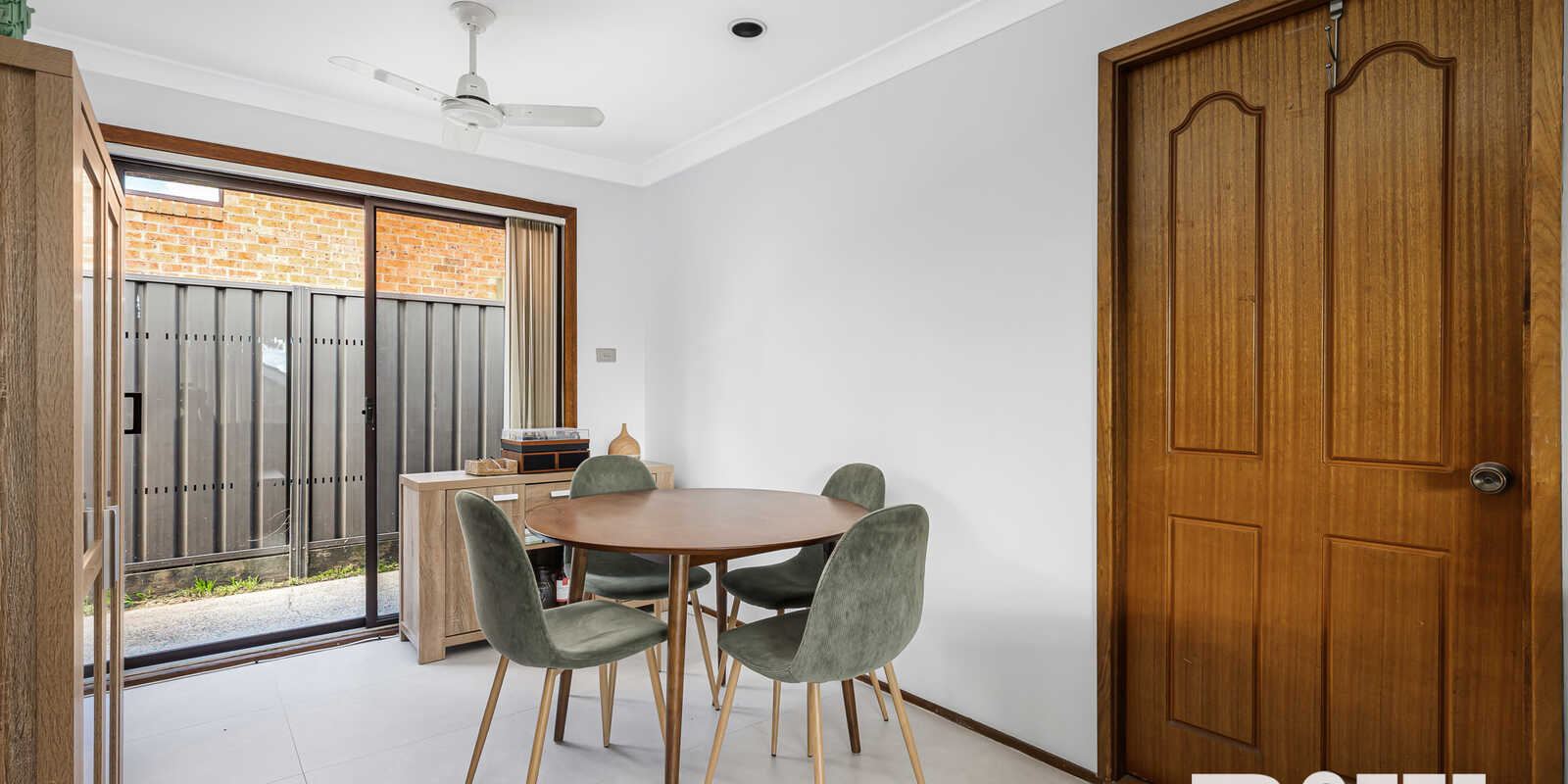 36 Explorers Way St Clair 36 Explorers Way St Clair