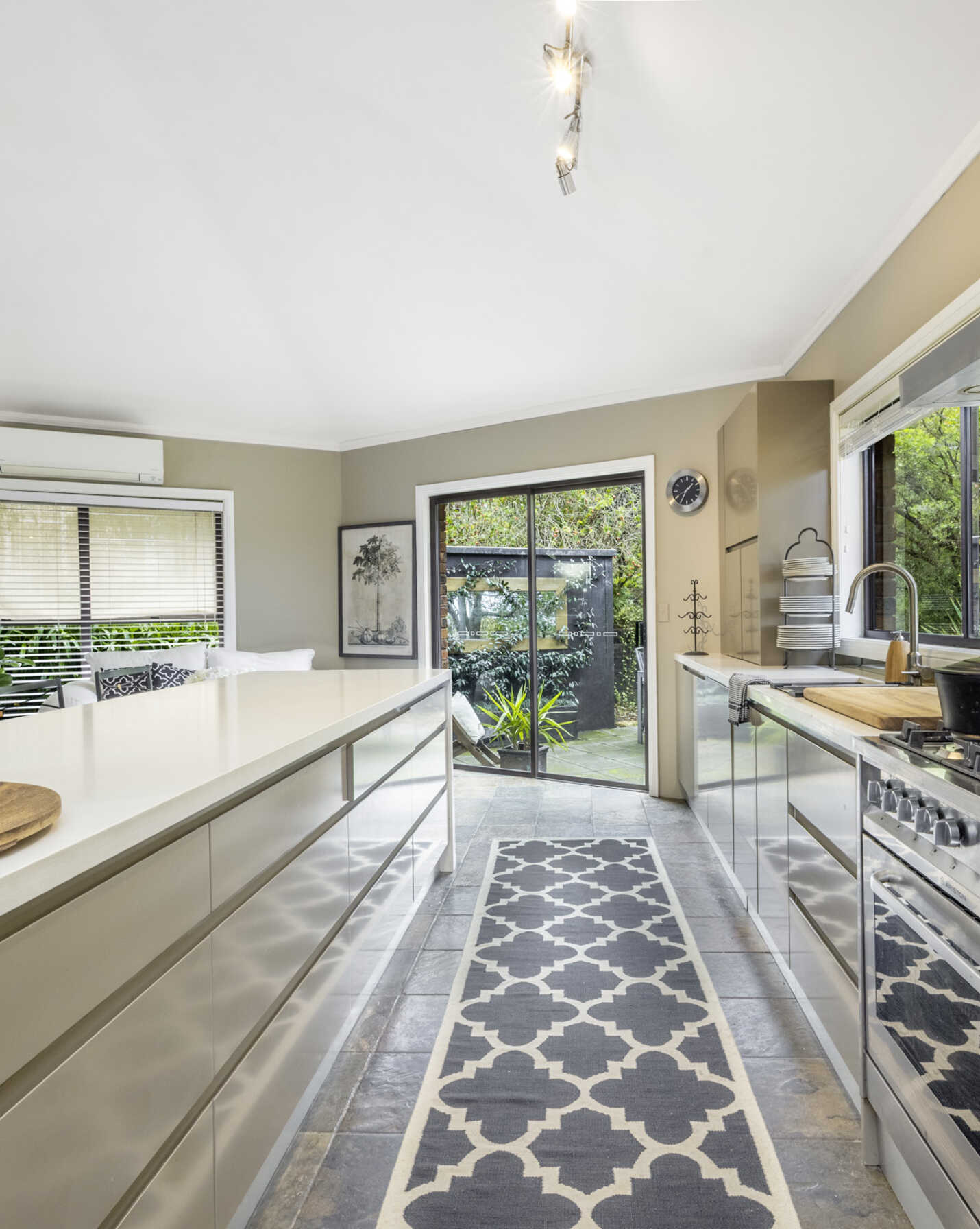7-9 Wentworth Street Mount Victoria, Victoria - Thumbnail 7